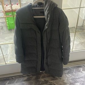Uniqlo women’s grey quilted coat.  Excellent condition
